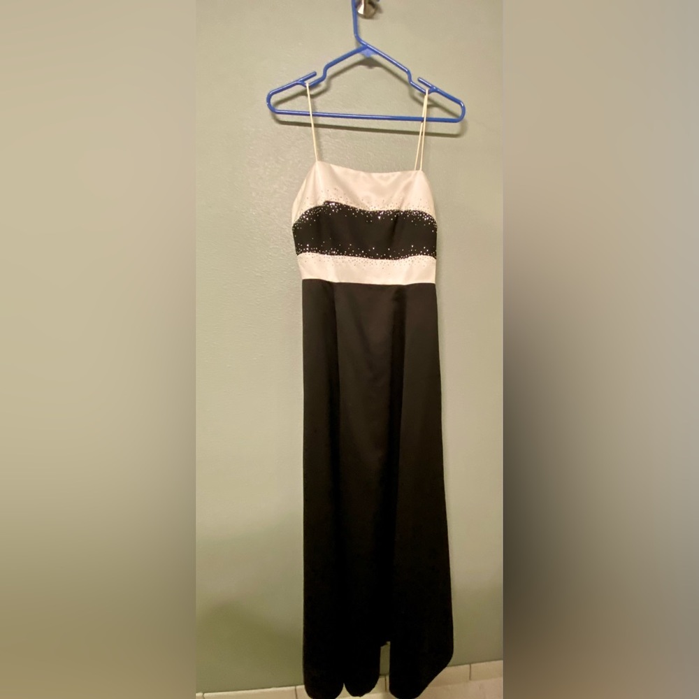 Formal Gown by Dave & Johnny